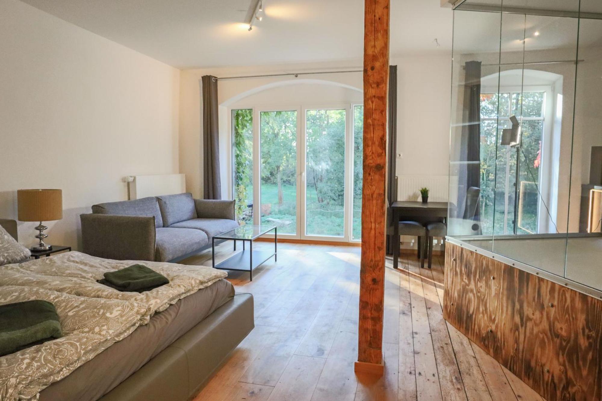 Loft Apartment Mit Grosser Badewanne A Mugeln 외부 사진